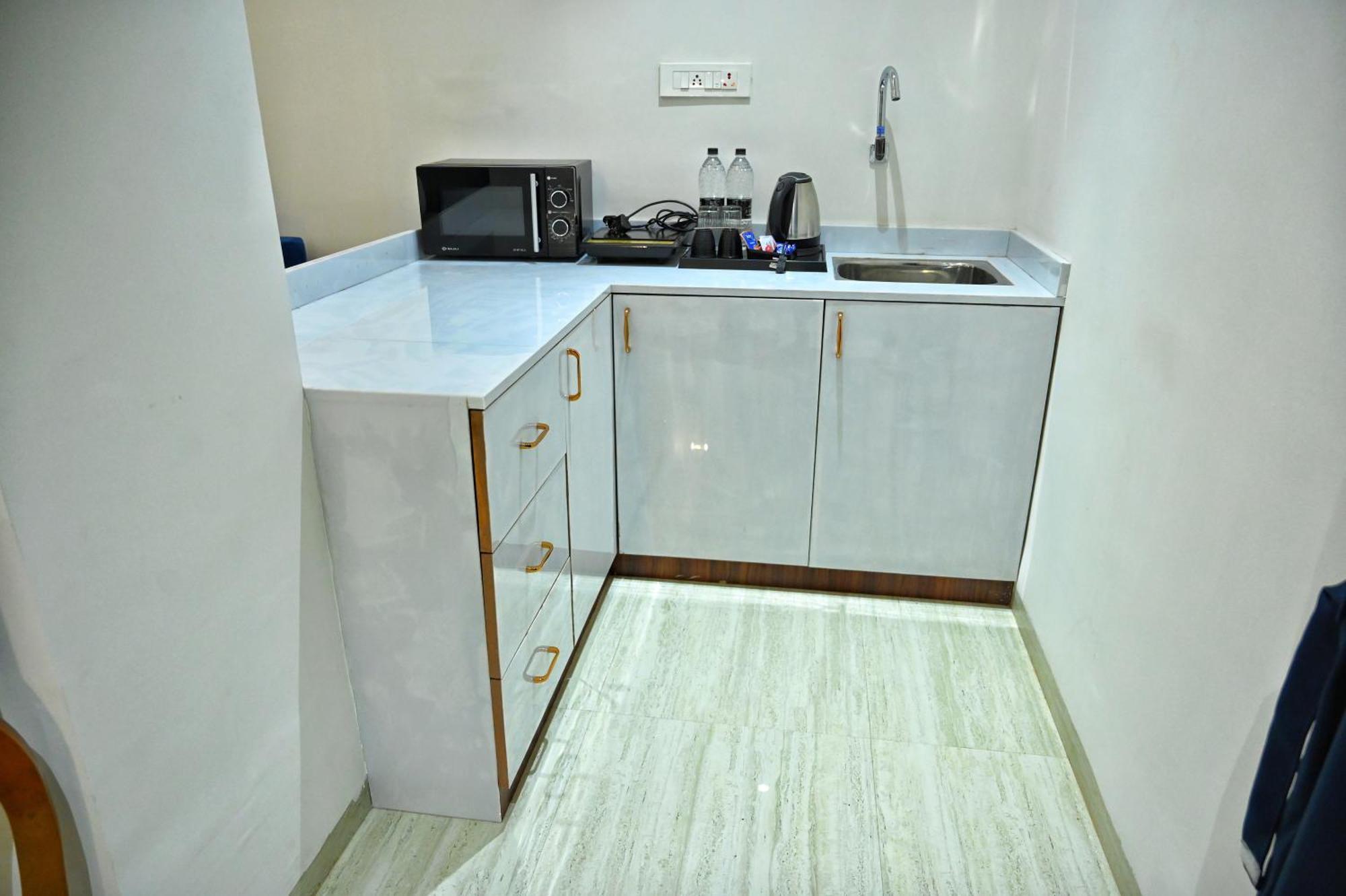 The One Hotel Nashik Ngoại thất bức ảnh