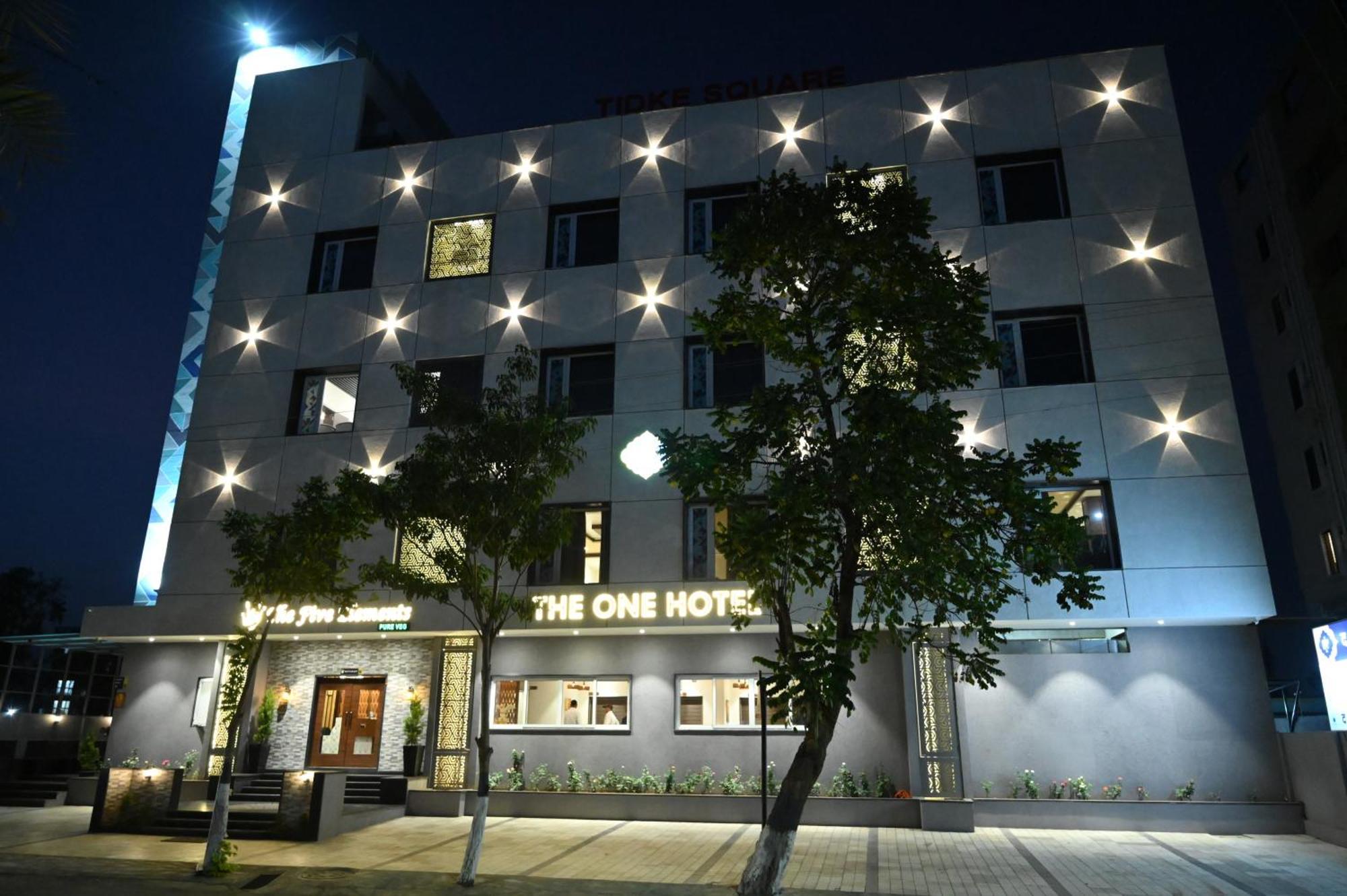 The One Hotel Nashik Ngoại thất bức ảnh