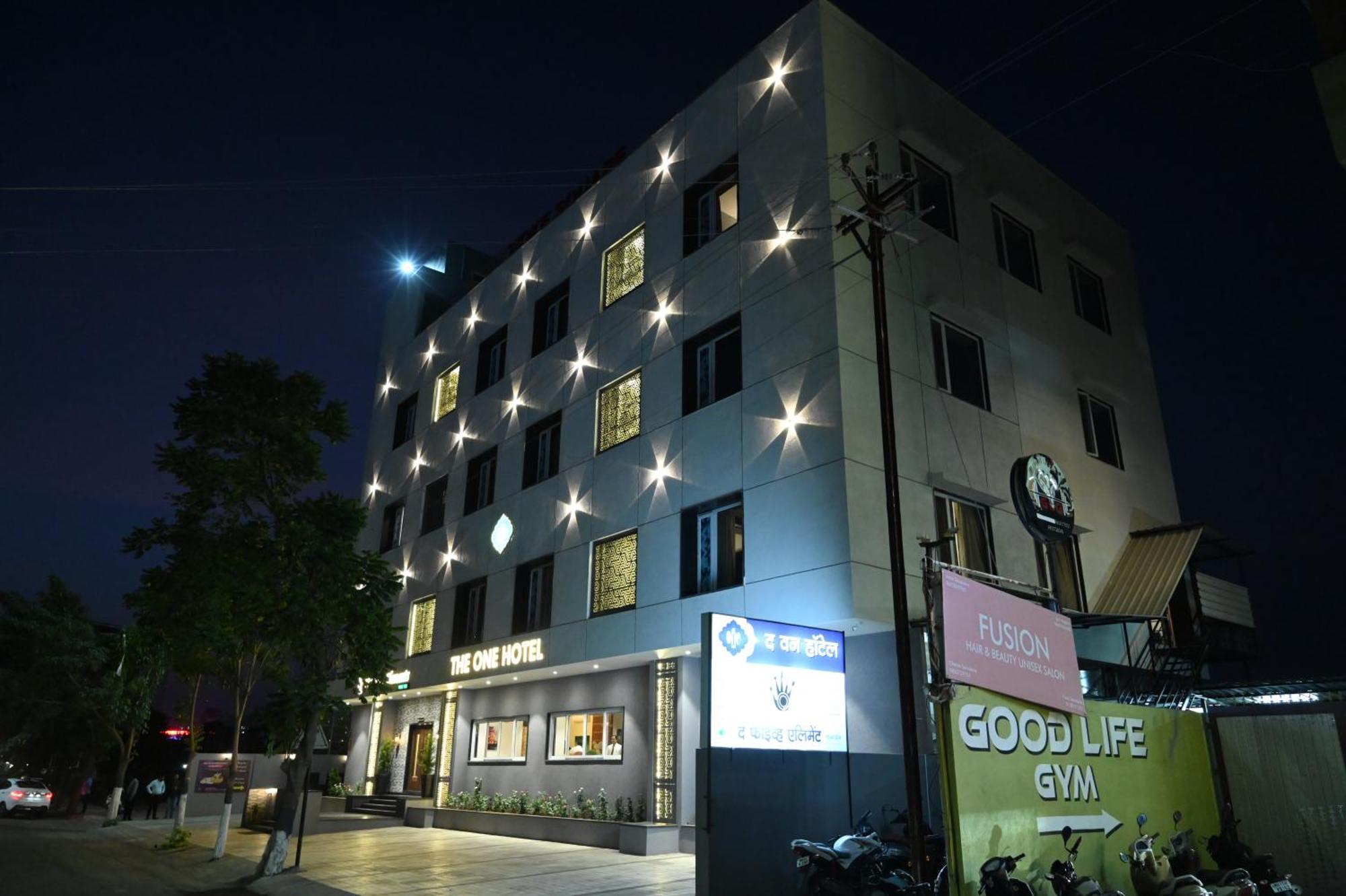 The One Hotel Nashik Ngoại thất bức ảnh